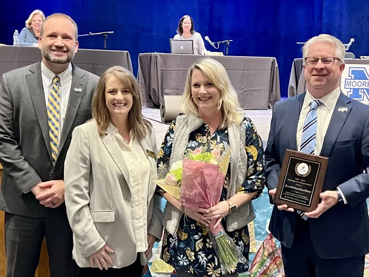 Mooresville Graded School District Receives Science of Reading Champion for Change Award